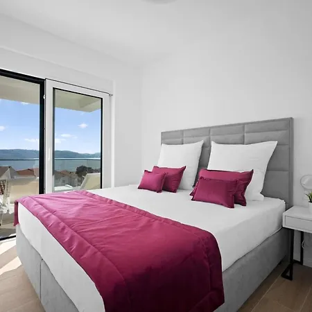 Adriatic Garden Konukevi Okrug Gornji