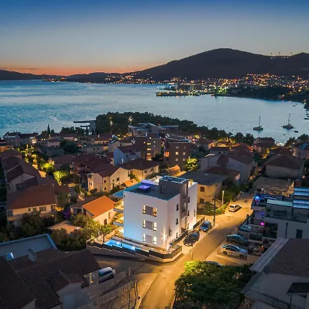 Konukevi Adriatic Garden Okrug Gornji