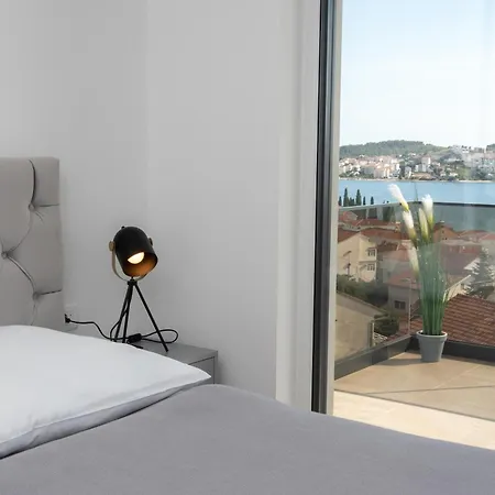 Adriatic Garden Konukevi Okrug Gornji