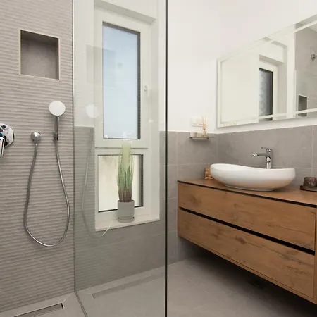 Adriatic Garden 3* Okrug Gornji