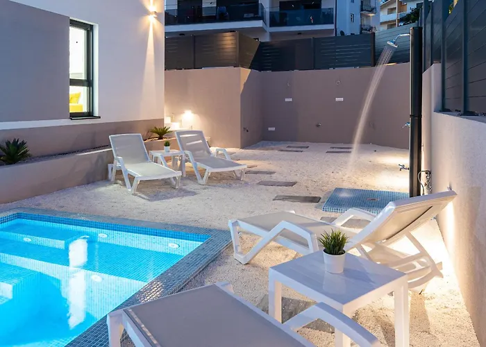 Pensionat Adriatic Garden Okrug Gornji